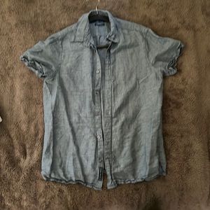 Collared, short sleeve dress shirt, linen